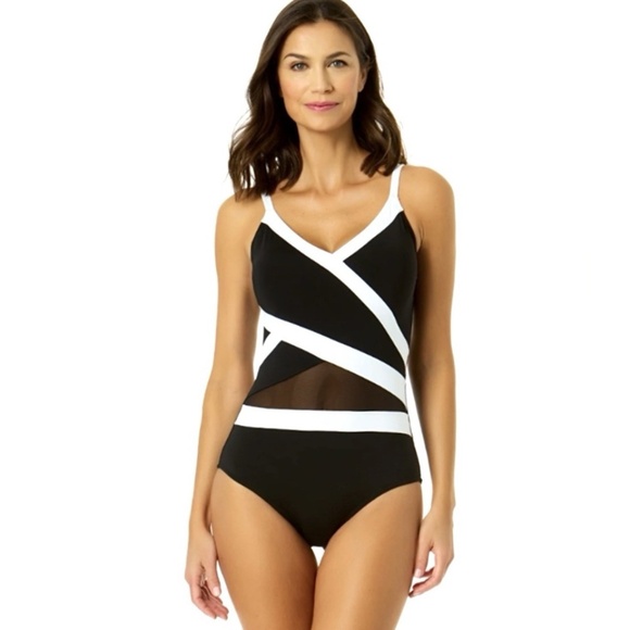 $122 Anne Cole Black and White One Piece Swimsuit Size 18W New - Picture 2 of 4